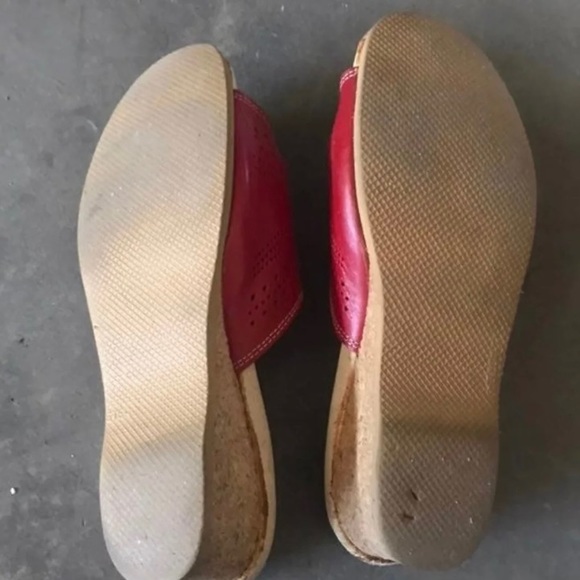 Ladies Sandals - Picture 2 of 4